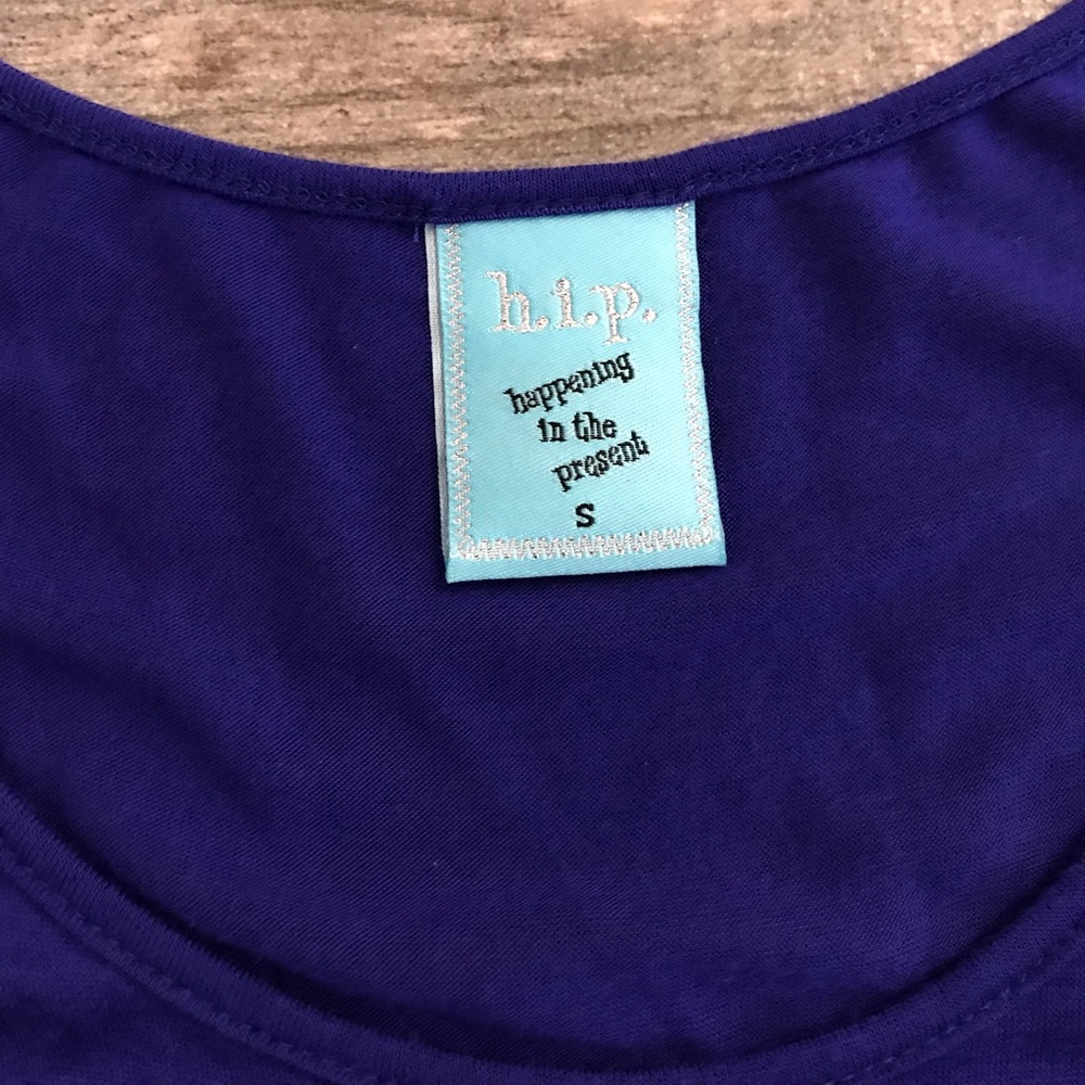 Tank Top - Picture 3 of 4